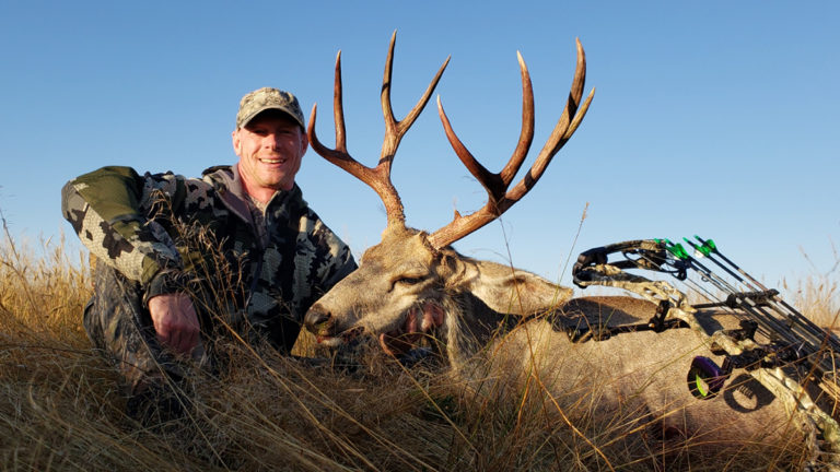 Hunting Mule Deer in Wyoming with Table Mountain Outfitters